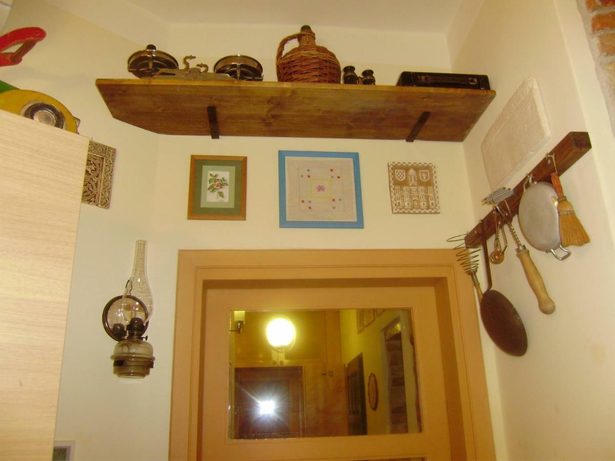 Anthea Rooms Split Exterior photo